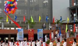 Loạn thu quỹ phụ huynh