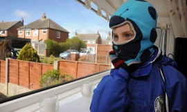 Chú bé 7 tuổi có thể chết khi bị lạnh