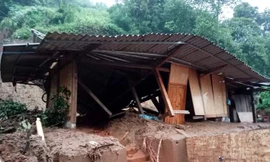 Lũ ống, sạt lở phá nát nhà dân ở Yên Bái, 2 cháu bé thiệt mạng