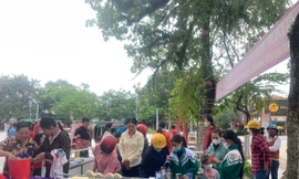 Gian hàng 0 đồng lan tỏa nghĩa tình ở huyện nghèo vùng cao