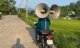Yên Bái dùng loa phát thanh tuyên truyền phòng tránh bão đến từng nhà