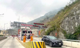 Thu phí không dừng đường nối cao tốc Nội Bài - Lào Cai lên Sa Pa