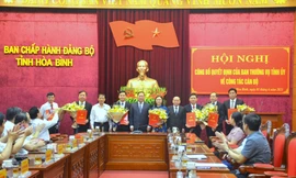 Ủy ban Thường vụ Quốc hội, Ban Bí thư phê chuẩn, chuẩn y nhân sự mới ở Hòa Bình