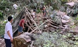 Nhiều núi đá ở Hòa Bình sạt lở do ảnh hưởng động đất