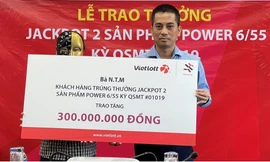 Người phụ nữ nghèo vừa trúng Vietlott 25 tỷ đồng
