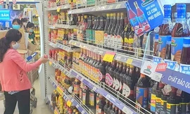 Chờ sửa nghị định, doanh nghiệp phải làm... trái luật