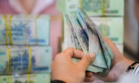 Lãi suất cho vay 9-10,7% làm xói mòn năng lực cạnh tranh của doanh nghiệp