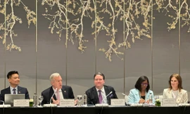 Một 'đại bàng' Mỹ ký ngay 500 triệu USD khi tới Việt Nam 