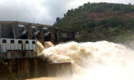 Cử tri miền núi Nghệ An kiến nghị Thủy điện nhanh chóng chi trả tiền bồi thường