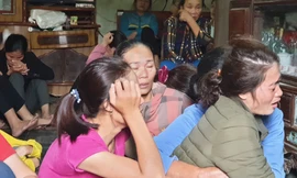 Thảm kịch 39 thi thể trên container ở Anh: Nước mắt tại quê nhà