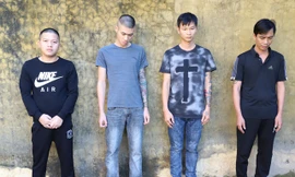 Triệt phá đường dây đánh bạc gần 300 tỷ qua mạng