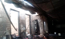 Cháy dữ dội tại kho chăn ga gối đệm, thiệt hại khoảng 8 tỷ đồng