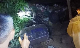 Xe tải mất lái lao xuống vực sâu 50m, tài xế tử vong tại chỗ