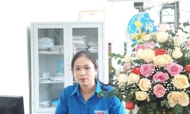 Nữ bí thư đoàn trả ví tiền cho người đánh rơi khi đi tuyên truyền chống dịch