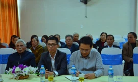 Báo Tiền Phong cùng nhà tài trợ trao quà cho cựu TNXP tại Nghệ An, Hà Tĩnh.