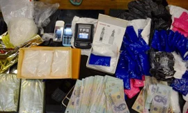 Tang vật vụ án. Ảnh Đức Vũ.