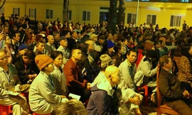 Ấm áp Xuân yêu thương đến với bệnh nhân ung bướu Nghệ An