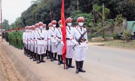 Chủ tịch nước truy tặng Huân chương cho Đại úy công an hy sinh khi bắt tội phạm