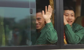 Hơn 1.000 thanh niên Hà Tĩnh lên đường nhập ngũ