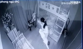 Sẽ khởi tố nữ giúp việc bạo hành dã man bé gái 13 tháng tuổi