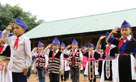 183 trường ở Nghệ An khai giảng muộn mà vẫn vô cùng phấn khởi