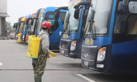 Hàng loạt xe khách ở Hà Tĩnh buộc dừng hoạt động vì 'cứ chạy là lỗ'