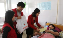 Thầy giáo bị thương nặng khi đi làm từ thiện ở vùng núi