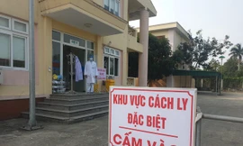 Nghệ An tạm dừng tiếp nhận công dân nhập cảnh từ Cầu Treo