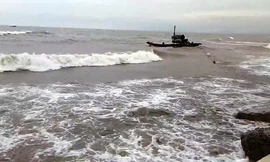 Đánh cá trên biển, cha mất tích, con chết thương tâm