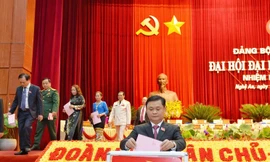 Nghệ An bế mạc Đại hội đại biểu Đảng bộ lần thứ XIX