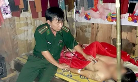 Mâu thuẫn với người yêu, nam thanh niên ăn lá ngón tự tử