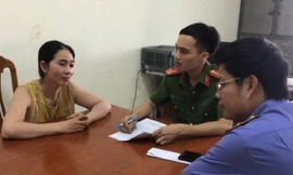 Đối tượng Phạm Thị Hương tại cơ quan công an