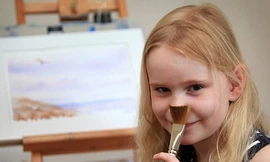 Kinh ngạc trước tranh của bé gái 5 tuổi có chỉ số IQ "khủng"