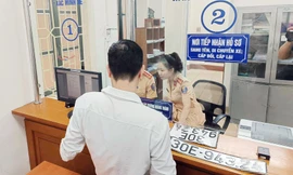 Chuyển nhượng biển ô tô số đẹp phải nộp thuế thu nhập cá nhân?