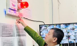 Công an Hà Nội triển khai lắp ‘chuông báo tội phạm’ tại các ngân hàng, cửa hàng vàng bạc 