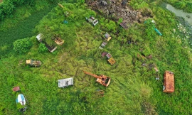 'Nghĩa địa' máy móc trên đại công trường cao tốc Bến Lức - Long Thành