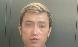 Khởi tố tài xế ô tô drift trước Nhà hát Lớn Hà Nội