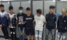 Bắt nhóm thanh niên ở Bắc Giang mang chai thủy tinh xuống Hà Nội ném người