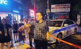 Không chấp hành thổi nồng độ cồn, doạ đánh lái xe cẩu