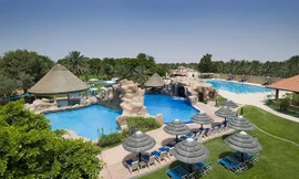 Tuyển Việt Nam ở resort 5 sao trước trận gặp Yemen