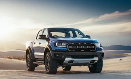 Bán tải 'khủng' Ford Ranger Raptor tại Anh có gì đặc biệt?