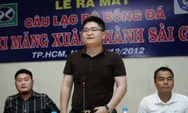 Ông bầu 8X 'từ trên trời rơi xuống'