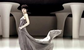 Tôn Lệ bay bổng giữa gam trầm