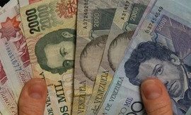 Venezuela lại phá giá đồng nội tệ