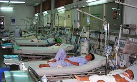 Sử dụng kháng sinh tràn lan đang gây hại cho nhiều trẻ nhỏ, gây ra tình trạng kháng kháng sinh khá nguy hiểm. Ảnh: Lê Nguyễn