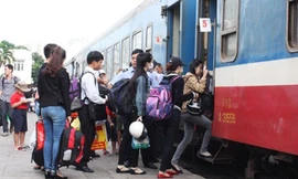 Bắt đầu bán vé tàu Tết Kỷ Hợi 2019 tại ga Sài Gòn