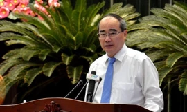 Thành ủy TPHCM bàn về nhân sự, tiêu cực, suy thoái trong Đảng