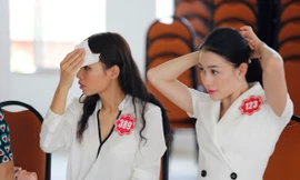 Khi mồ hôi đổ trên sàn tập