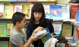 Hiến kế giảm trăm tỷ trong biên soạn xây dựng sách giáo khoa