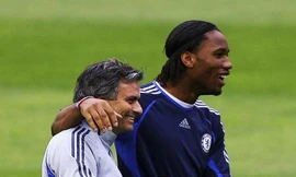 Mourinho bật mí khả năng bổ nhiệm Drogba làm trợ lý